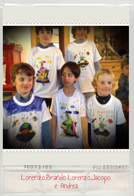images/artgallery/ingrandimento/polaroid-gruppo.jpg